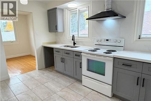 11 Glenmurray Court, Hamilton, ON 