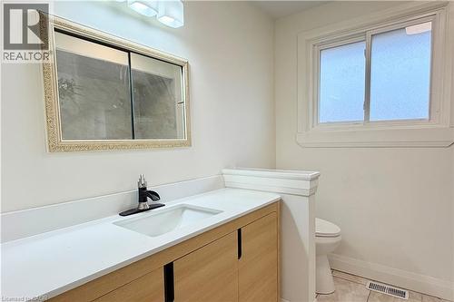 11 Glenmurray Court, Hamilton, ON 
