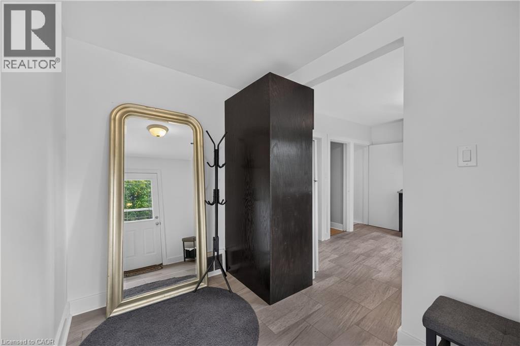 247 Homewood Avenue, Hamilton, ON