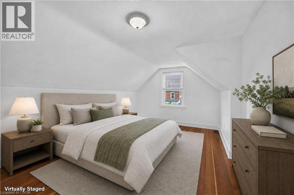 247 Homewood Avenue, Hamilton, ON