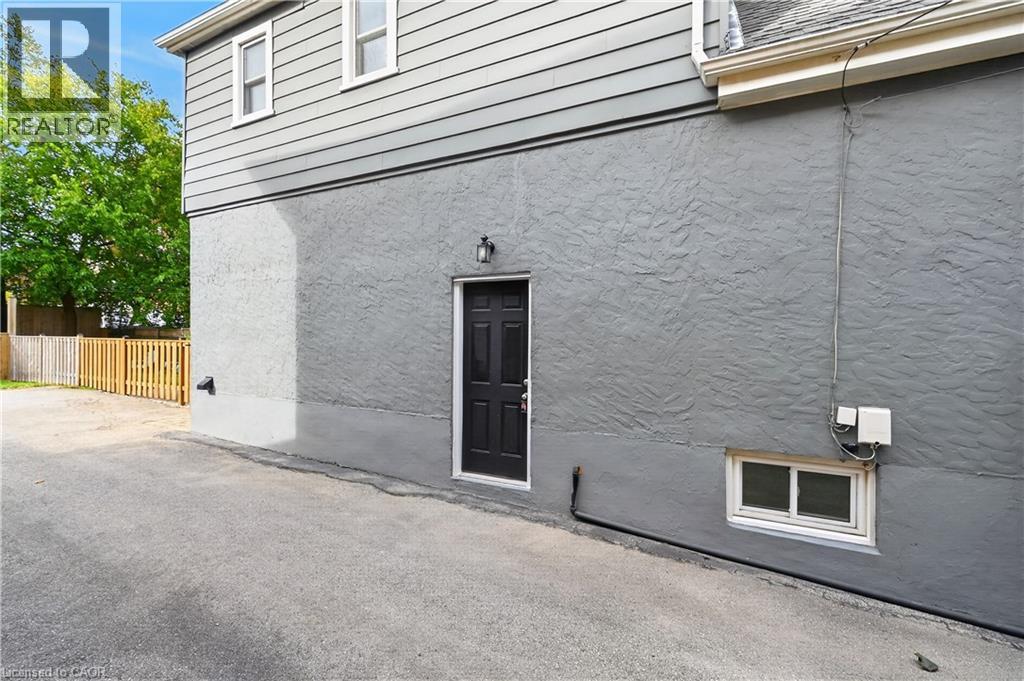 247 Homewood Avenue, Hamilton, ON