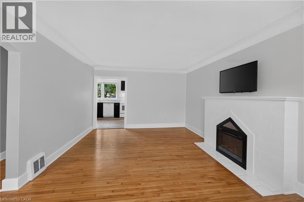 247 Homewood Avenue, Hamilton, ON