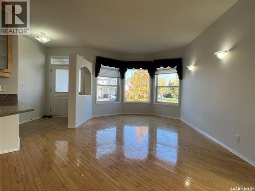 823 Beechmont Lane, Saskatoon, SK 
