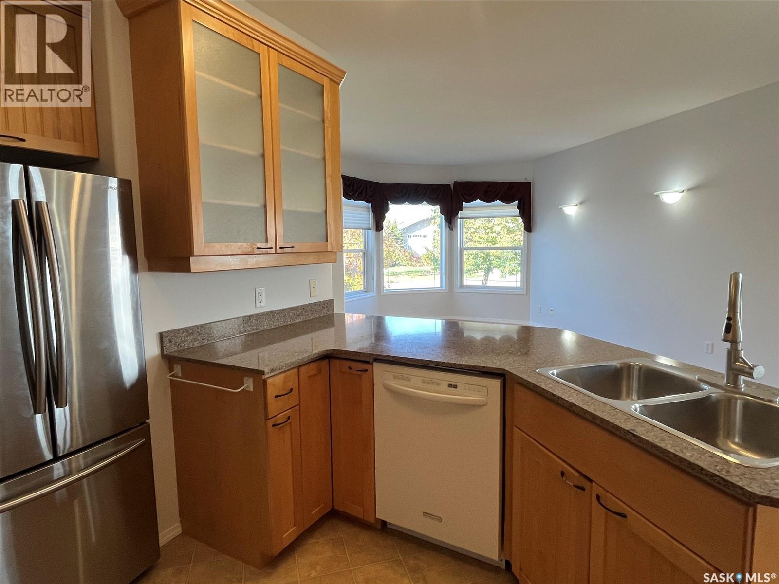 823 Beechmont Lane, Saskatoon, SK