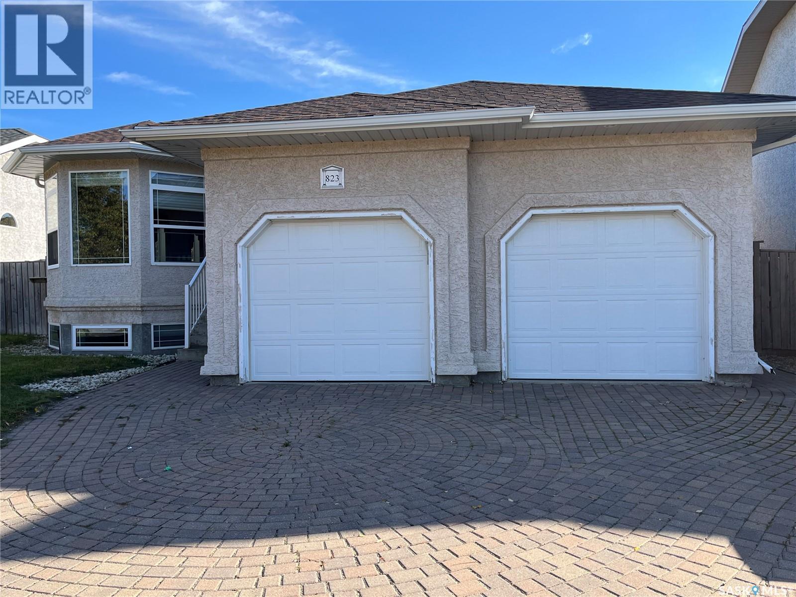 823 Beechmont Lane, Saskatoon, SK