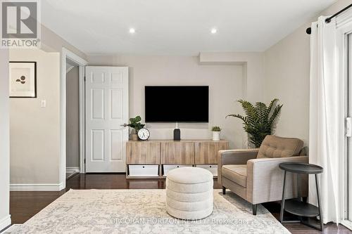 11 Sandalwood Drive, Cambridge, ON 