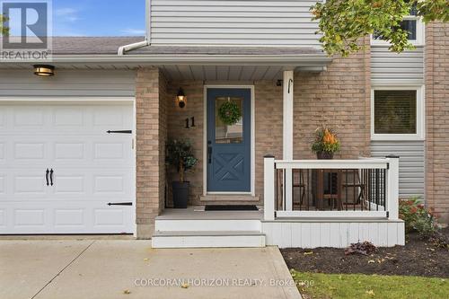 11 Sandalwood Drive, Cambridge, ON 