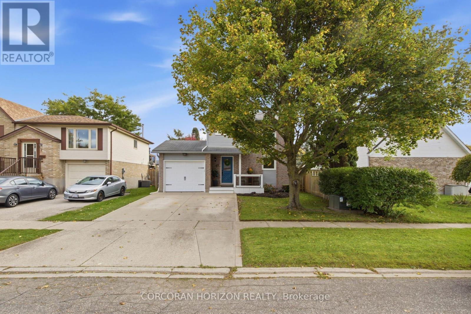 11 Sandalwood Drive, Cambridge, ON