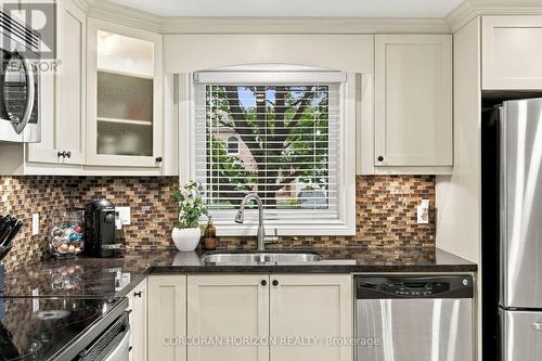 11 Sandalwood Drive, Cambridge, ON 