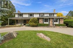 24 WEST 32ND STREET  Hamilton, ON L9C 5G6
