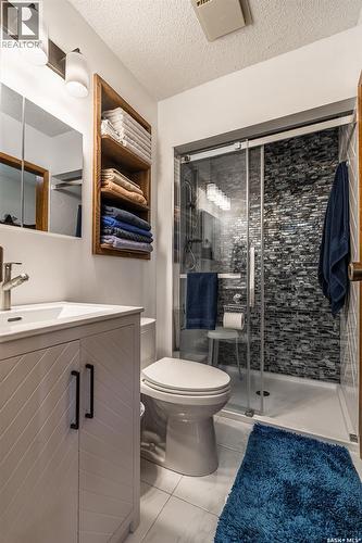 258 Ae Adams Crescent, Saskatoon, SK 