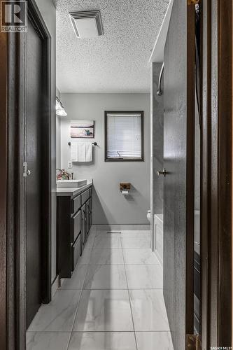 258 Ae Adams Crescent, Saskatoon, SK 