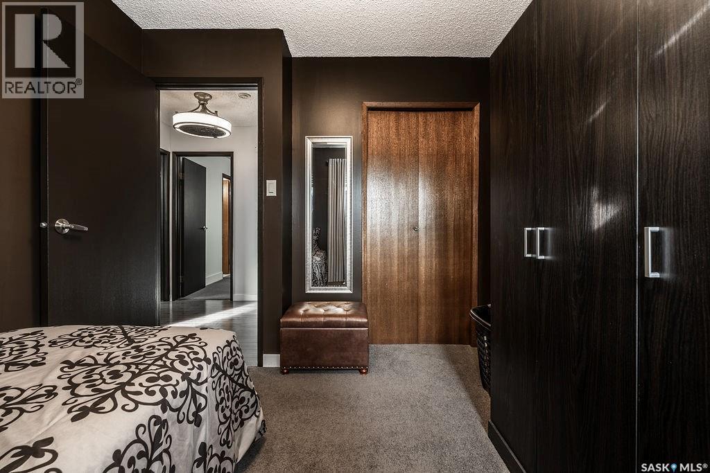 258 Ae Adams Crescent, Saskatoon, SK