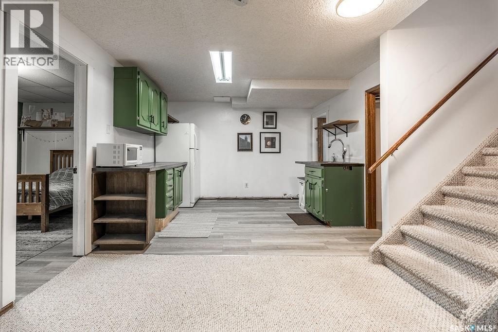 258 Ae Adams Crescent, Saskatoon, SK