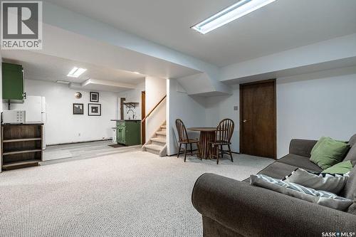 258 Ae Adams Crescent, Saskatoon, SK 