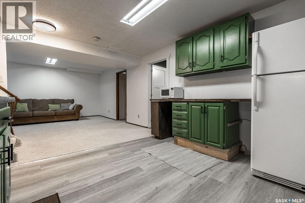 258 Ae Adams Crescent, Saskatoon, SK