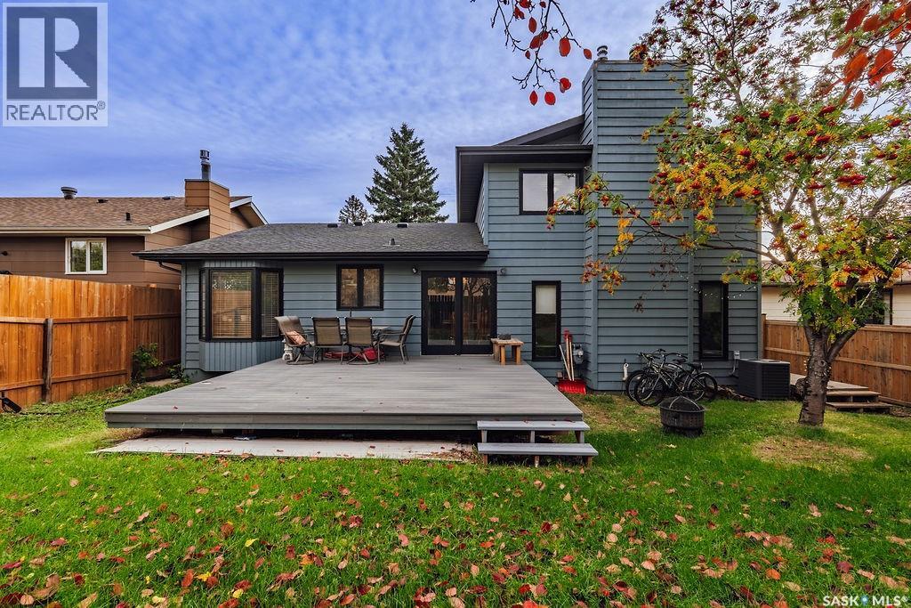 258 Ae Adams Crescent, Saskatoon, SK