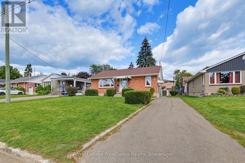 64 ELIZABETH CRESCENT  Belleville (Belleville Ward), ON K8N 1K5
