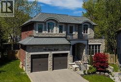 125 PALISER Court Oakville, ON L6K 2H1