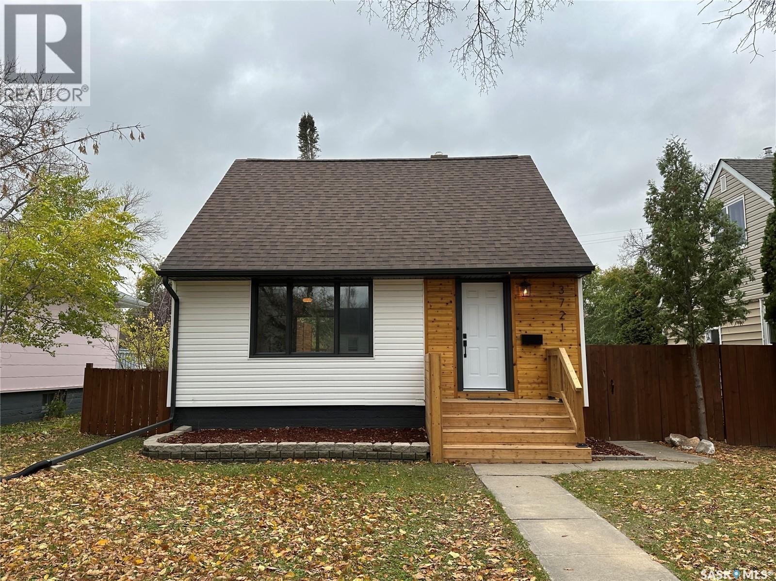 3721 Caen Avenue, Regina, SK