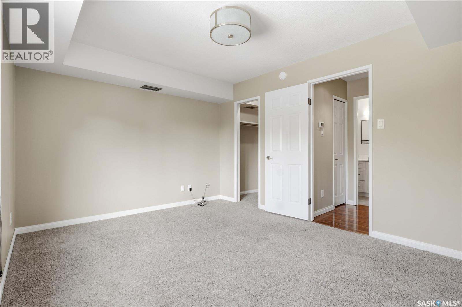 304 1002 Gryphons Walk, Regina, SK