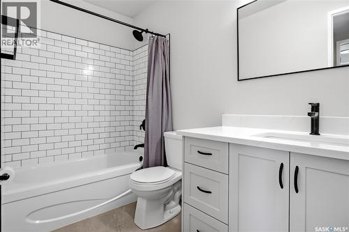 304 1002 Gryphons Walk, Regina, SK 
