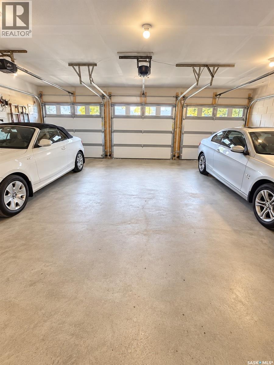 304 1002 Gryphons Walk, Regina, SK