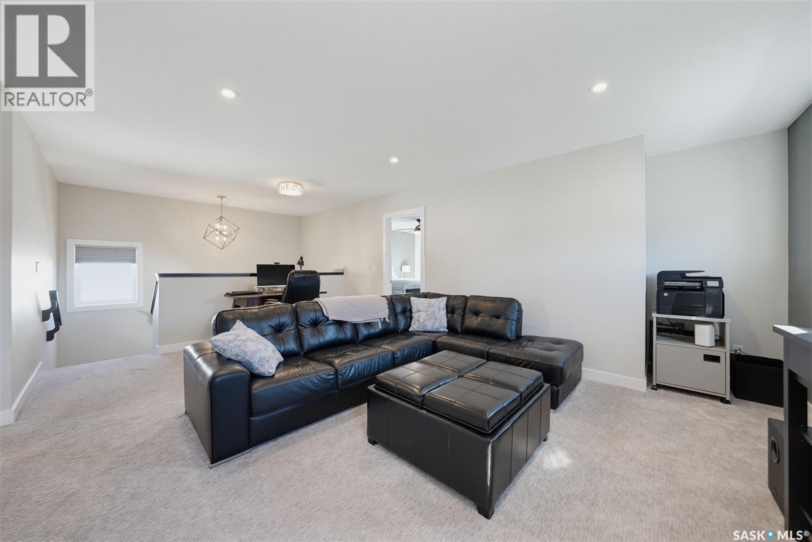 730 Bolstad Turn, Saskatoon, SK