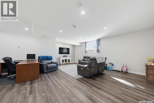 730 Bolstad Turn, Saskatoon, SK 