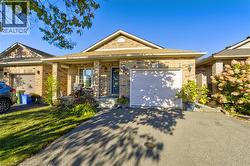 78 SULMONA Drive  Hamilton, ON L8W 3Z3