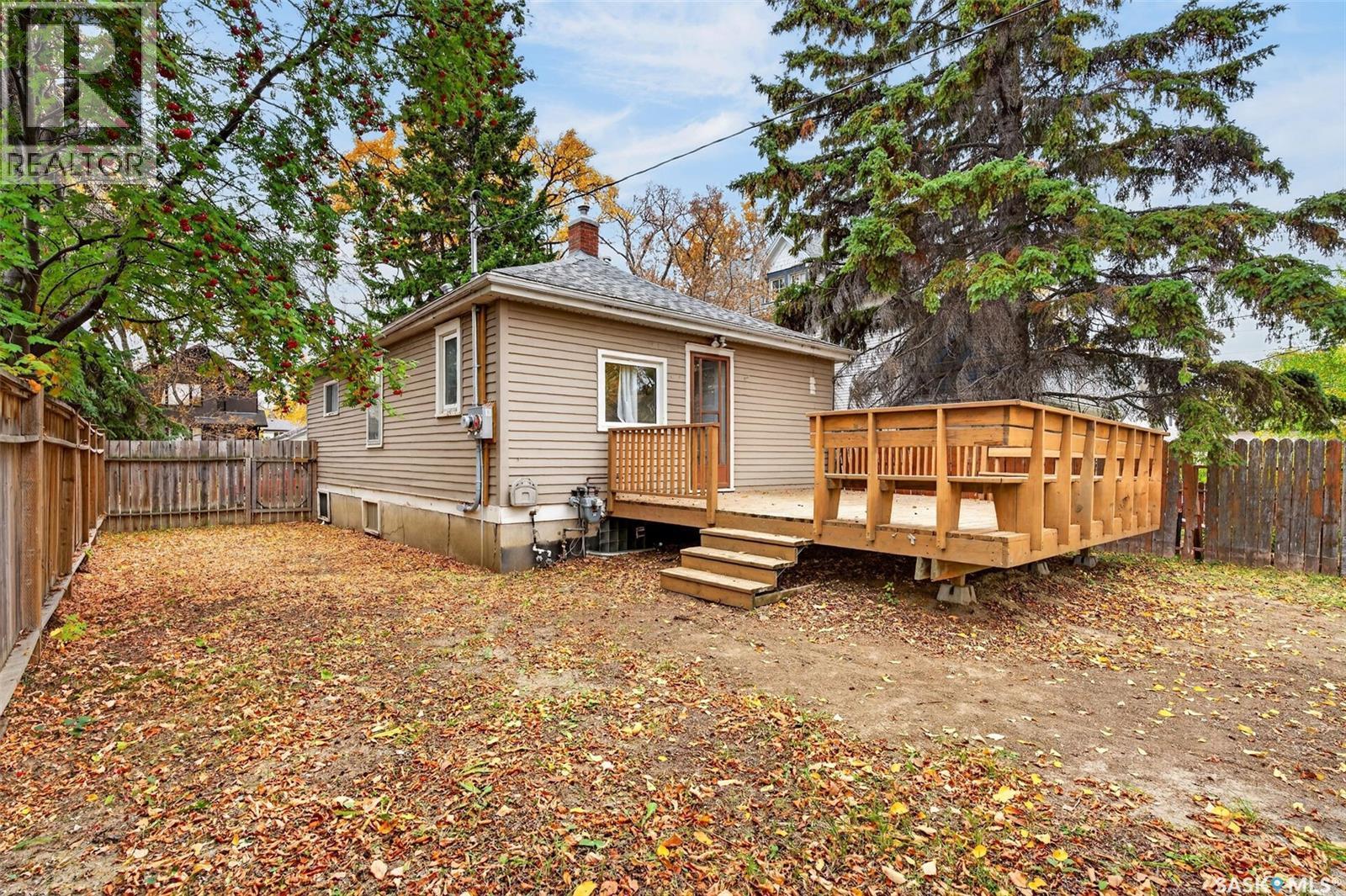 631 7Th Street E, Saskatoon, SK