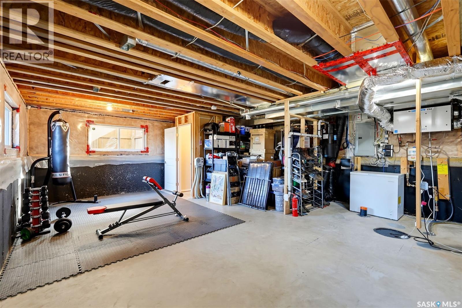 263 Eaton Crescent, Saskatoon, SK