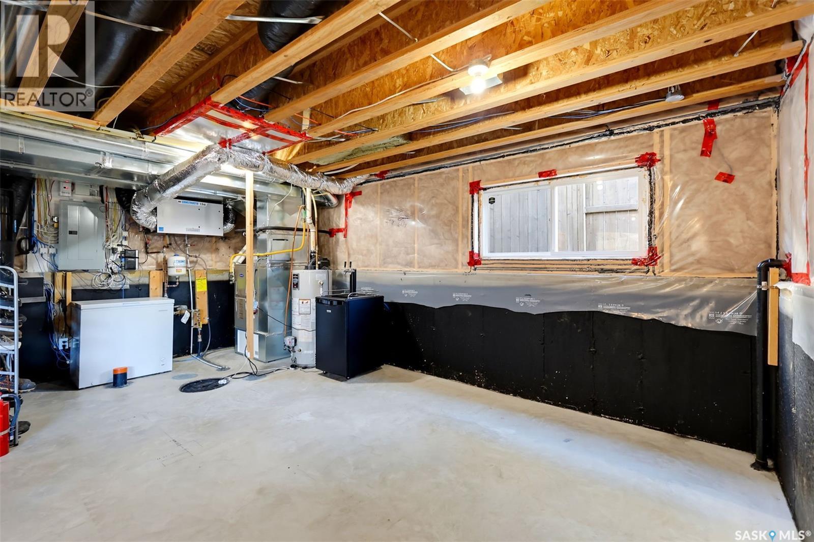 263 Eaton Crescent, Saskatoon, SK