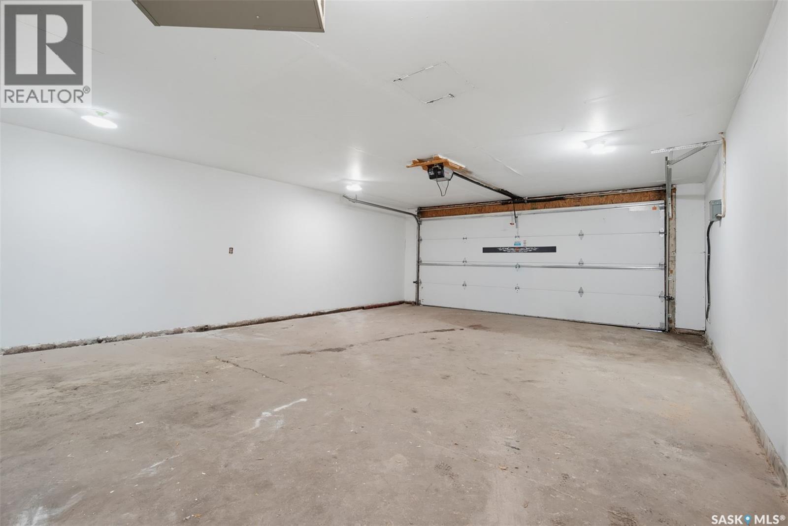 1228 1St Avenue, Saskatoon, SK