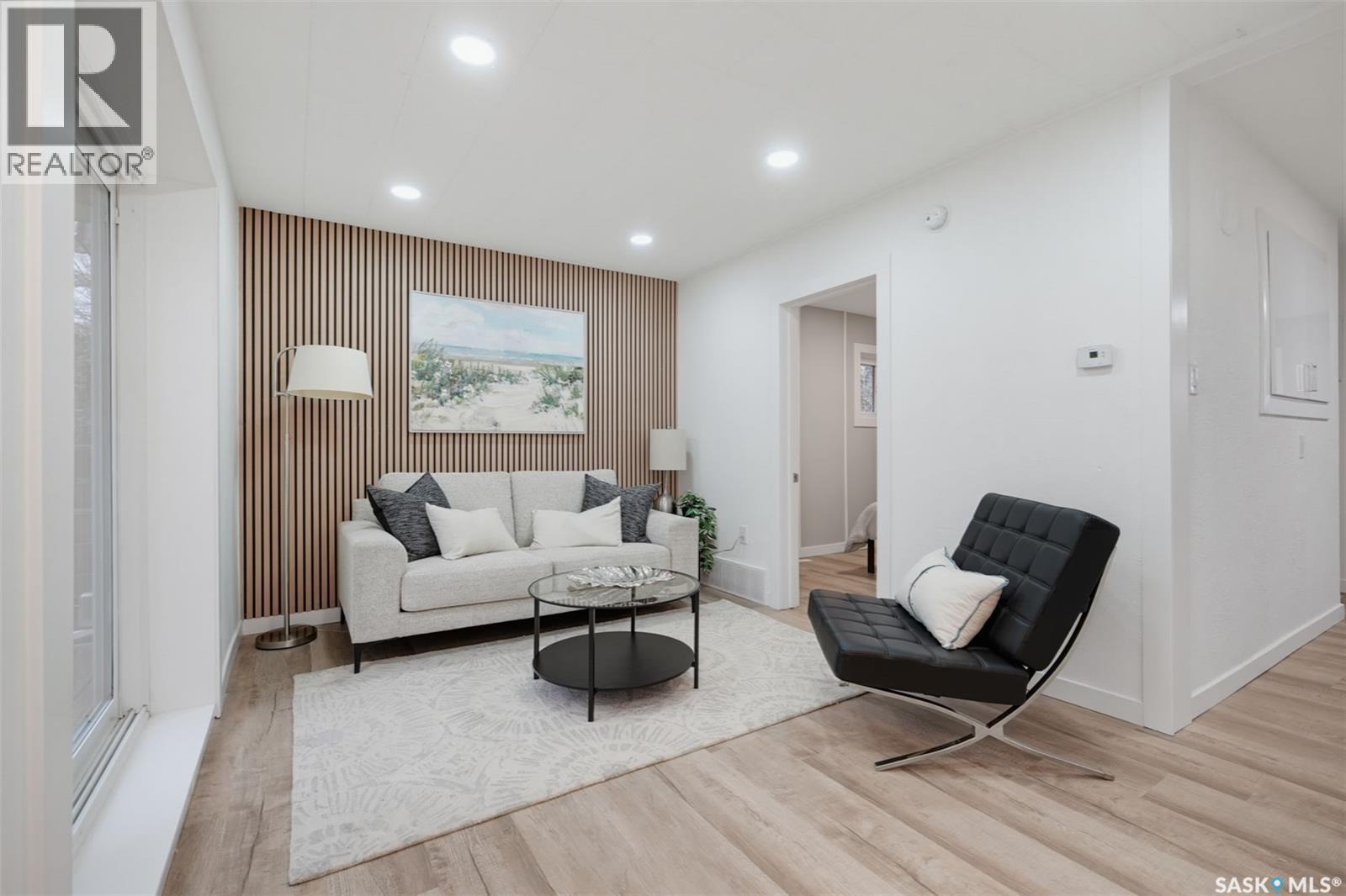 1228 1St Avenue, Saskatoon, SK