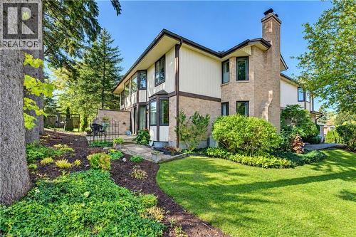 406 CRAIGLEITH Drive Unit# 3  Waterloo, ON N2L 5T2