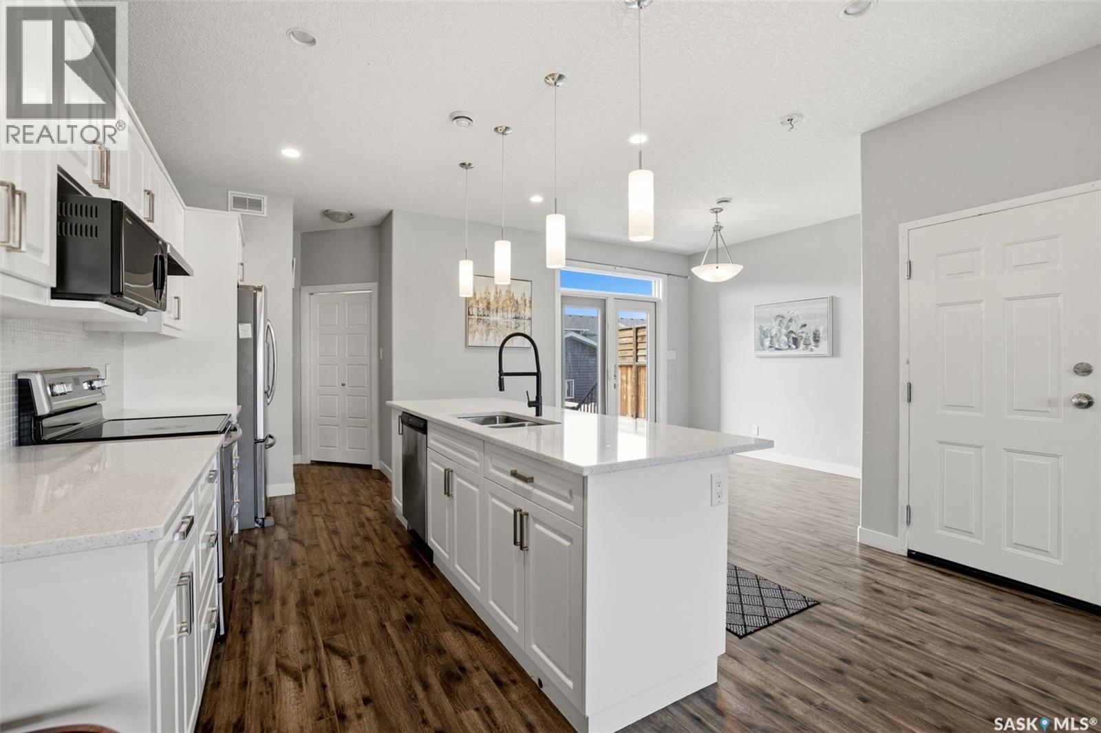4129 Green Olive Way E, Regina, SK