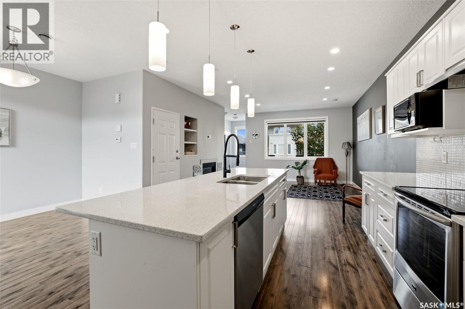 4129 Green Olive Way E, Regina, SK