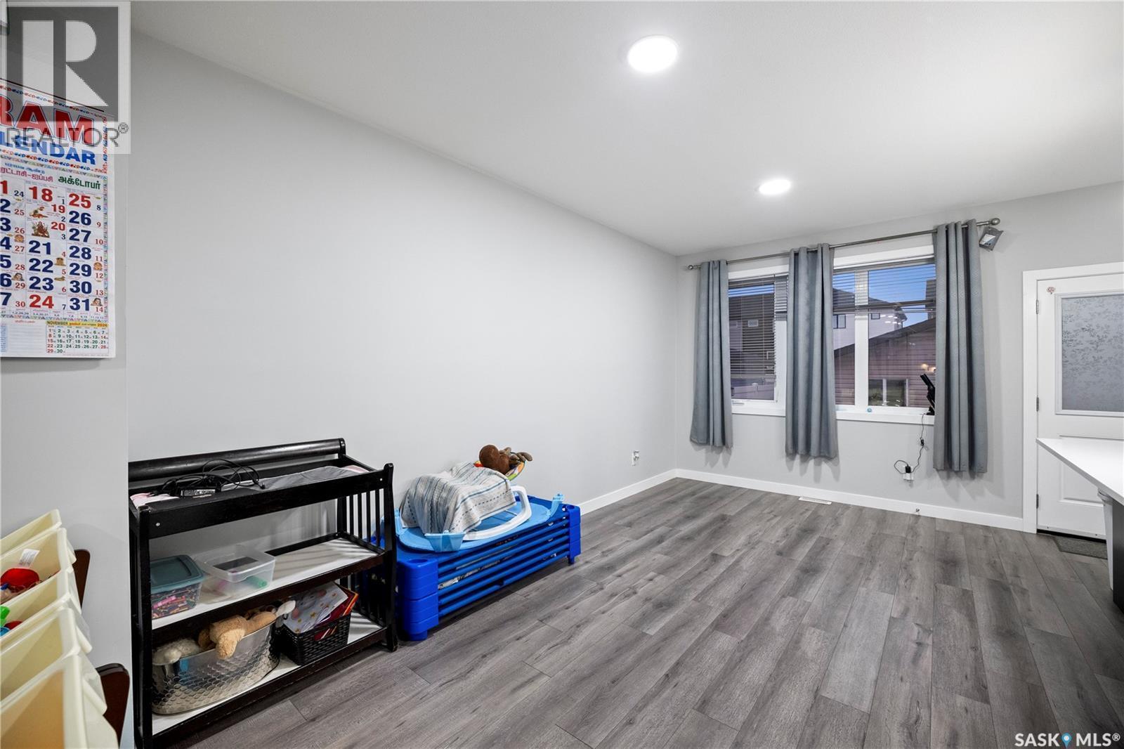 5612 Gilbert Crescent, Regina, SK