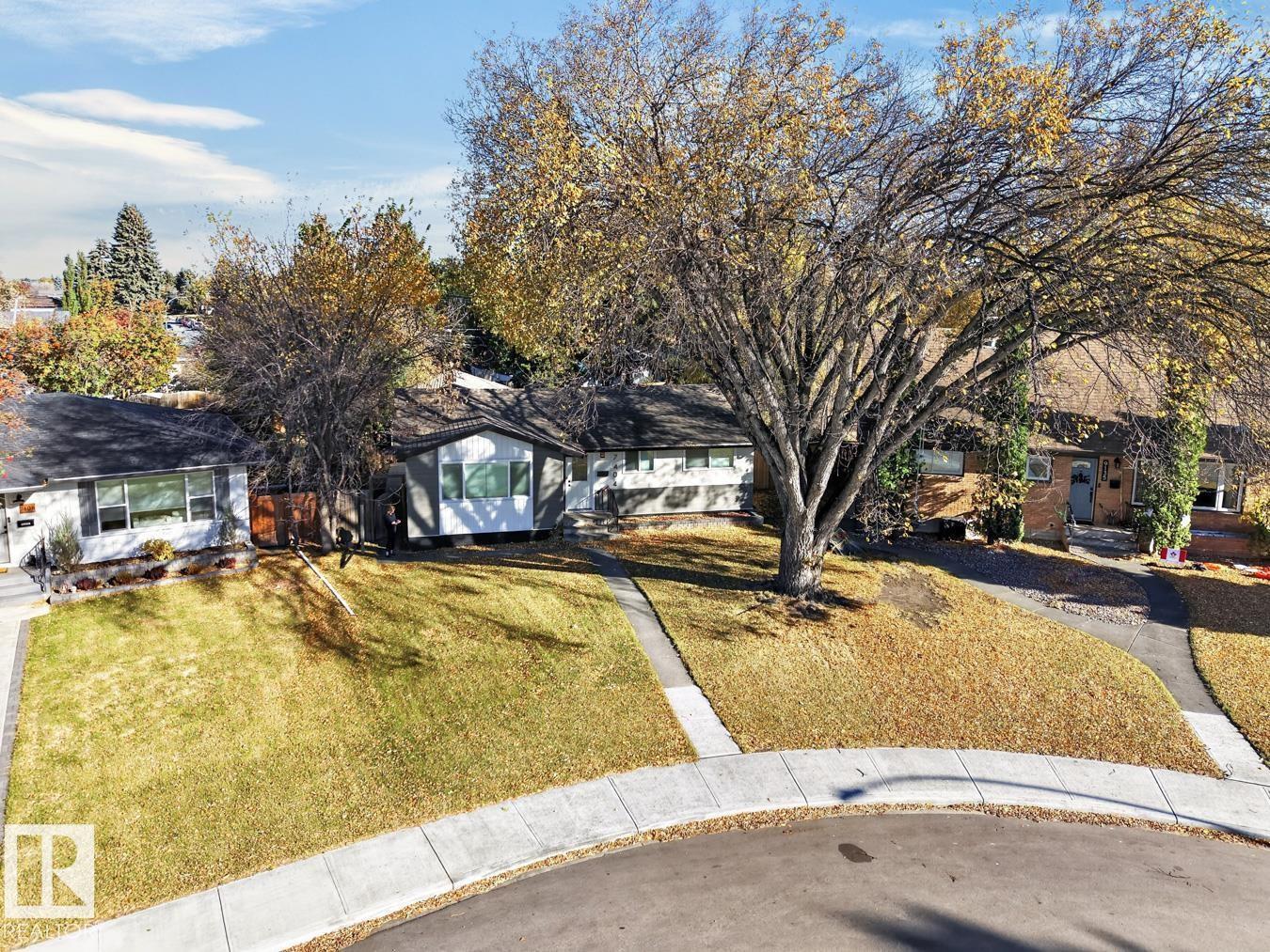 7404 92 Av Nw, Edmonton, AB