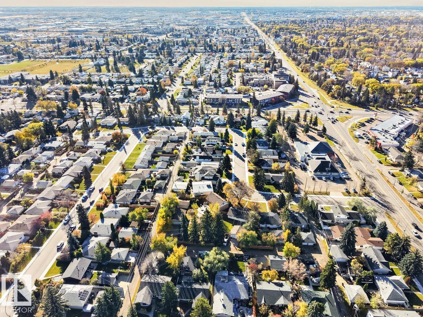 7404 92 Av Nw, Edmonton, AB