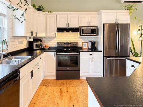 3 Amanda Street, Fredericton, NB 