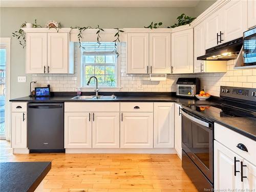 3 Amanda Street, Fredericton, NB 