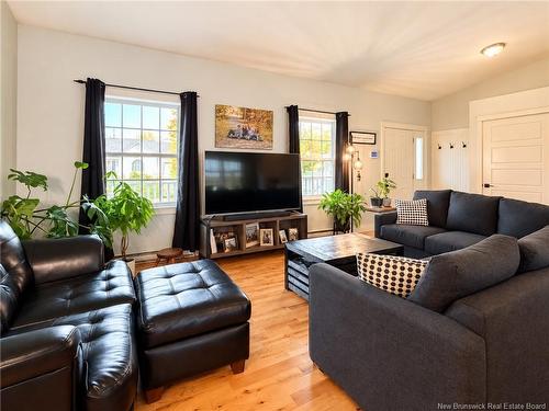 3 Amanda Street, Fredericton, NB 