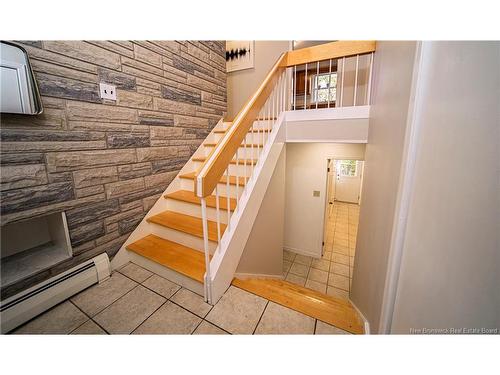 612 Glengarry Pl, Fredericton, NB 
