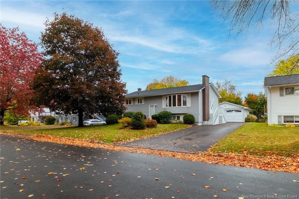 106 Hemlock Ave, Fredericton, NB