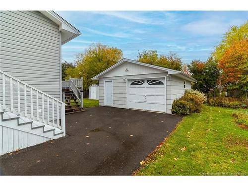 106 Hemlock Ave, Fredericton, NB 