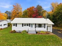 22 Bailey AVE  Fredericton, NB E3A 1H5