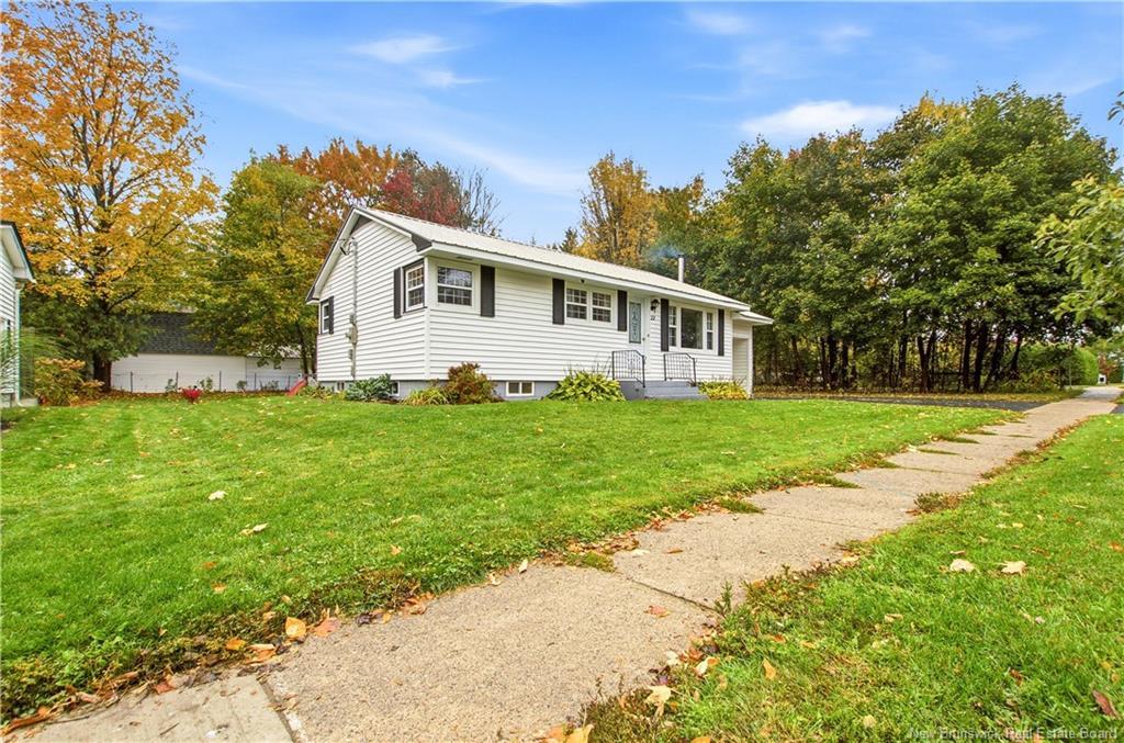 22 Bailey Ave, Fredericton, NB