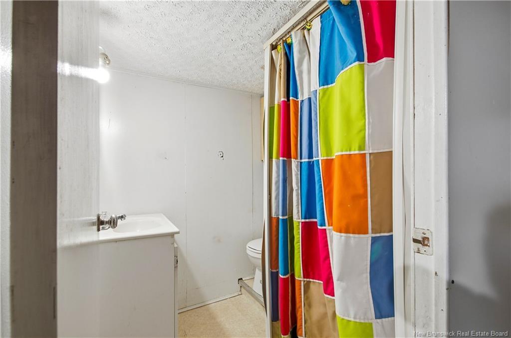 22 Bailey Ave, Fredericton, NB